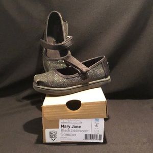 Mary Jane Black Iridescent Glimmer size 6